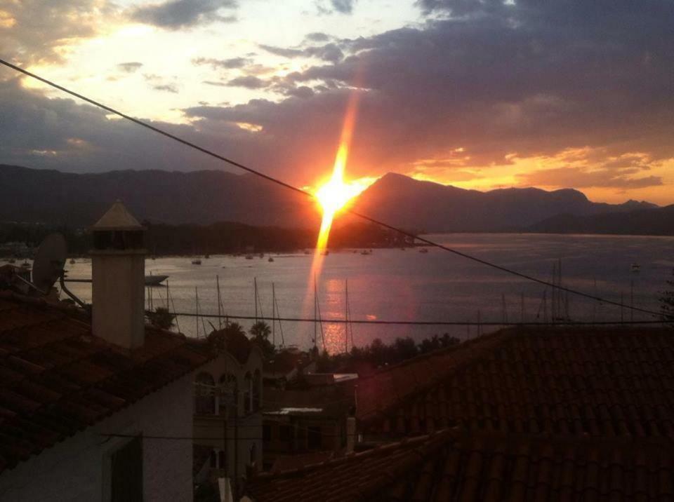 Theseus Apartment Poros Town Exterior photo